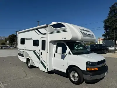 2025 Thor Motor Coach EDDIE BAUER 22EB