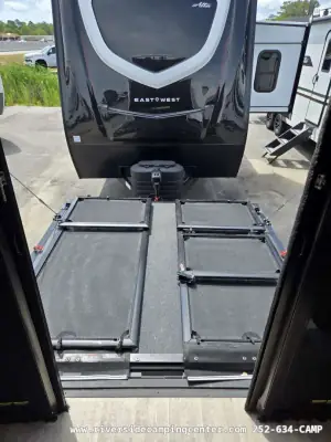 2026 Forest River Salem FSX MAX Series 30VCX Platinum photo 13