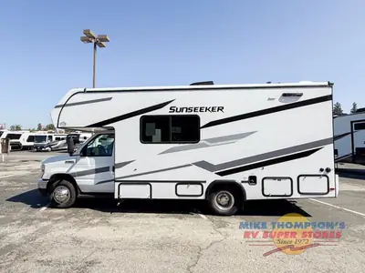 2026 Forest River RV Sunseeker photo 5