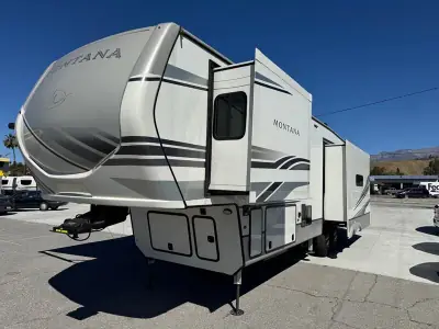 2024 Keystone MONTANA 3231CK photo 4