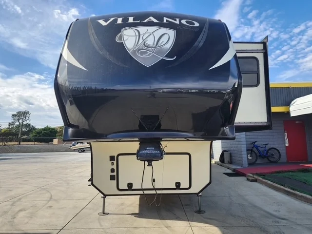 2017 Vanleigh VILANO 365 RL exterior