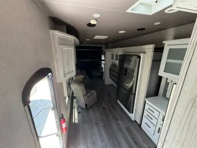 2021 Eclipse Recreational Vehicles Attitude 3322SAG photo 25