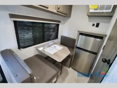 2027 Sunset Park Sun Lite LTD 13BD photo 20