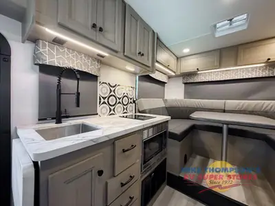 2026 Forest River RV Sunseeker LE photo 13