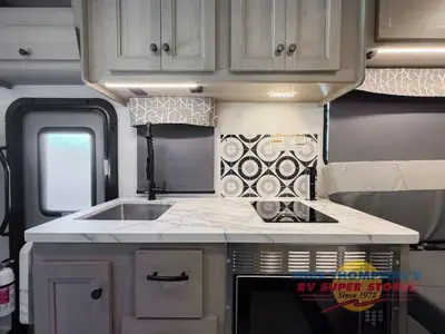 2026 Forest River RV Sunseeker LE photo 14