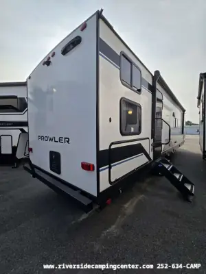 2025 Heartland Prowler 3211BH photo 5