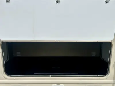 2015 Thor Motor Coach Freedom Elite 28H photo 30