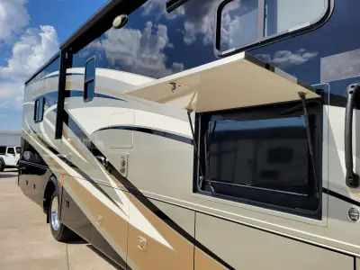 2014 Tiffin Motorhomes Allegro 36 LA photo 24