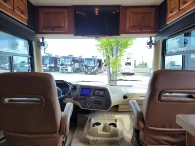 2014 Tiffin Motorhomes Allegro 36 LA photo 20