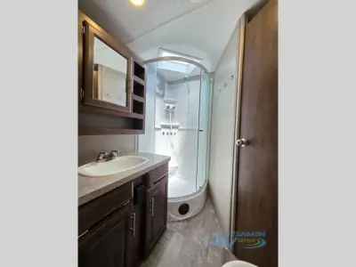 2020 Forest River Rockwood Ultra Lite 2604WS photo 12
