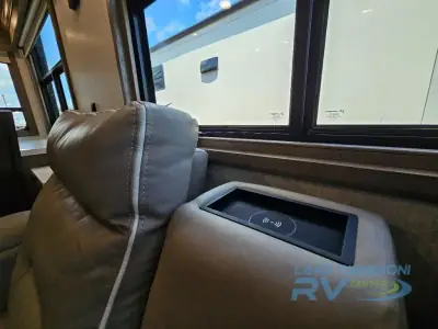 2022 Drv Mobile Suites 39 DBRS3 photo 60