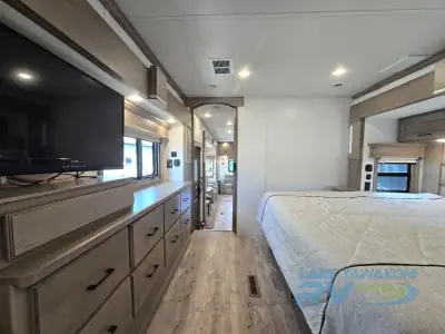 2022 Drv Mobile Suites 39 DBRS3 photo 42