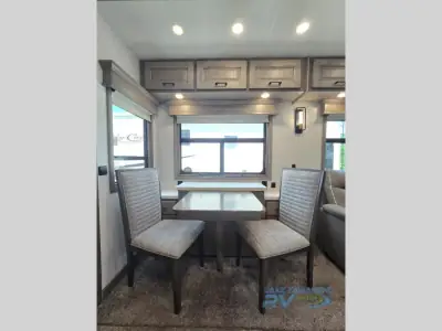2022 Drv Mobile Suites 39 DBRS3 photo 10