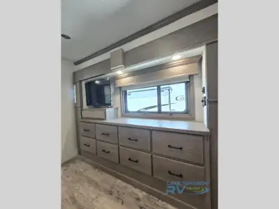 2022 Drv Mobile Suites 39 DBRS3 photo 28