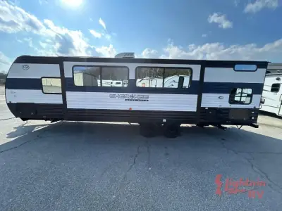 2026 Forest River Cherokee Grey Wolf 26KF photo 7