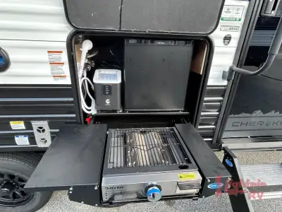 2026 Forest River Cherokee Grey Wolf 26KF photo 30