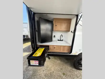 2027 Coachmen Apex Nano 203RBK photo 7