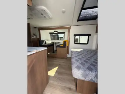 2027 Coachmen Apex Nano 203RBK photo 9