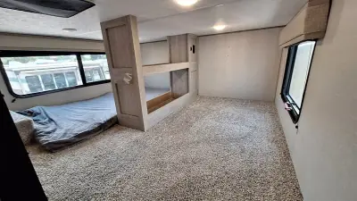 2025 Coachmen CATALINA 42CONDO photo 16