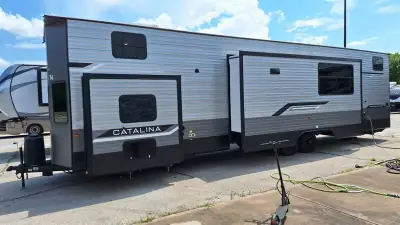 2025 Coachmen CATALINA 42CONDO photo 2
