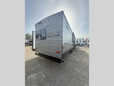 2025 Coachmen Catalina Destination Series 40BHTS2Q photo 6