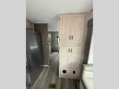 2025 Coachmen Catalina Destination Series 40BHTS2Q photo 13