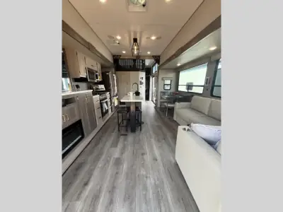 2025 Coachmen Catalina Destination Series 43CONDO photo 19