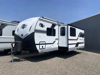 2027 Northwood Mfg ARCTIC FOX NXT 24SK photo 2