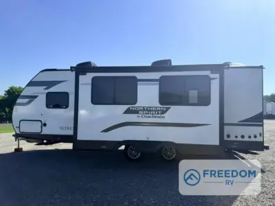 2025 Coachmen Northern Spirit Ultra Lite 2557RB photo 7