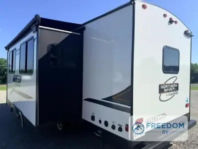 2025 Coachmen Northern Spirit Ultra Lite 2557RB photo 10