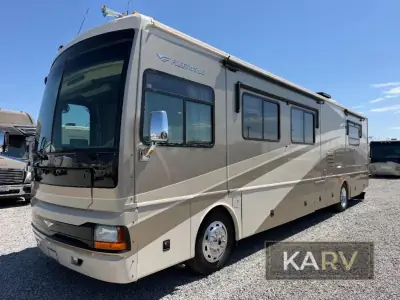 2006 Fleetwood Discovery 39S photo 3