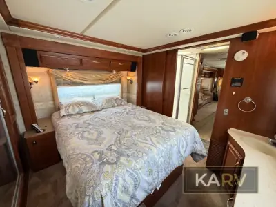 2006 Fleetwood Discovery 39S photo 38