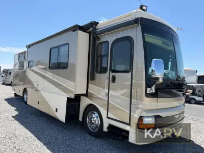 2006 Fleetwood Discovery 39S photo 13