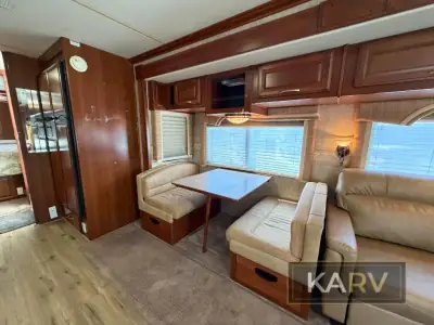 2006 Fleetwood Discovery 39S photo 24