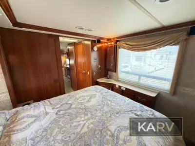 2006 Fleetwood Discovery 39S photo 39