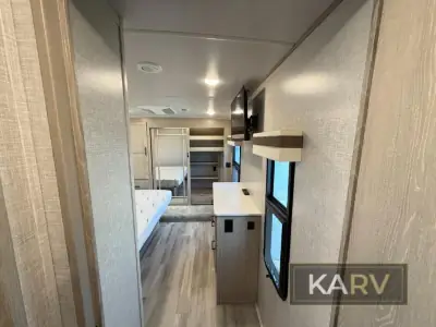 2022 Forest River Rockwood Signature Ultra Lite 8298KS photo 27
