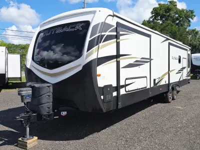 2022 Keystone OUTBACK 328RL photo 10