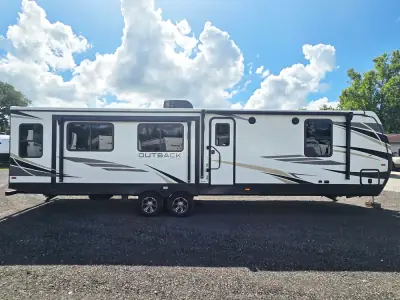 2022 Keystone OUTBACK 328RL photo 5