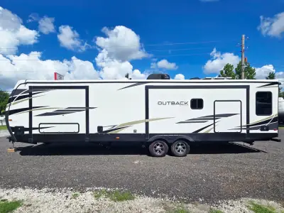 2022 Keystone OUTBACK 328RL photo 9
