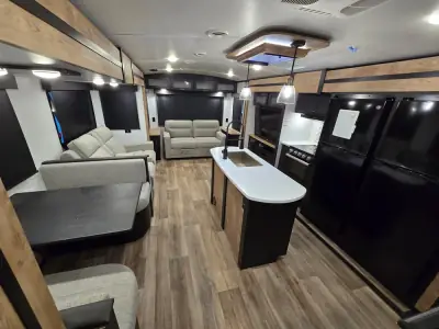 2022 Keystone OUTBACK 328RL photo 12