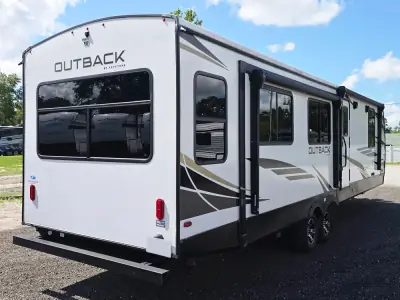 2022 Keystone OUTBACK 328RL photo 6