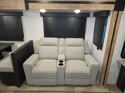 2022 Keystone OUTBACK 328RL photo 14