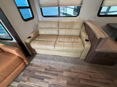 2016 Evergreen I-GO G267RLS photo 10
