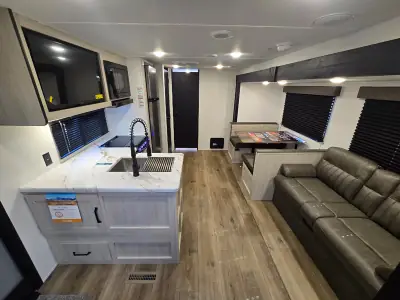 2026 Palomino PUMA CAMPING EDITION 250RBCE photo 13