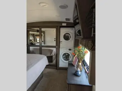2018 Keystone Montana 3950BR photo 16