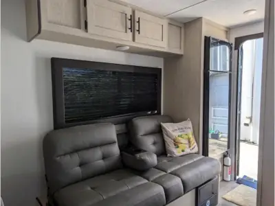 2026 Shasta Rvs Compact 16RE photo 9