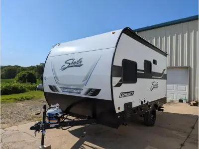 2026 Shasta Rvs Compact 16RE photo 3
