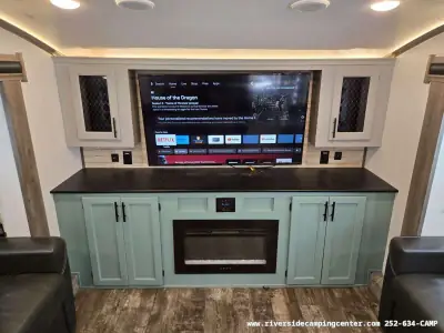 2022 Forest River Sabre 37FLL photo 12