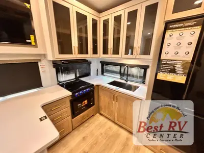 2027 Forest River Rockwood Signature photo 33