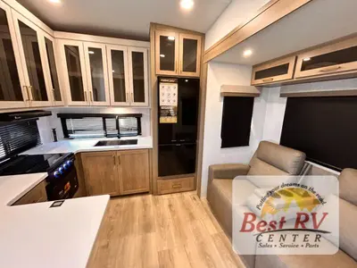 2027 Forest River Rockwood Signature photo 19